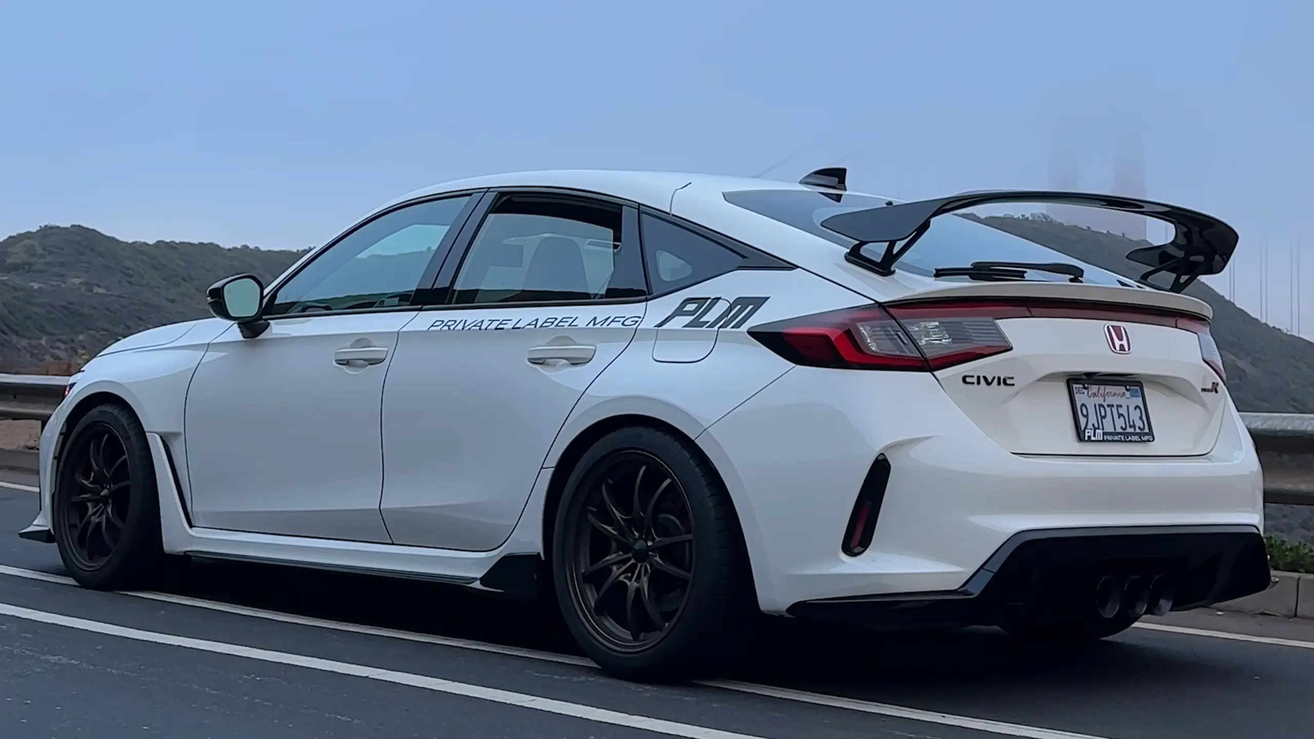 2024 Honda Civic Type R - Photo 3